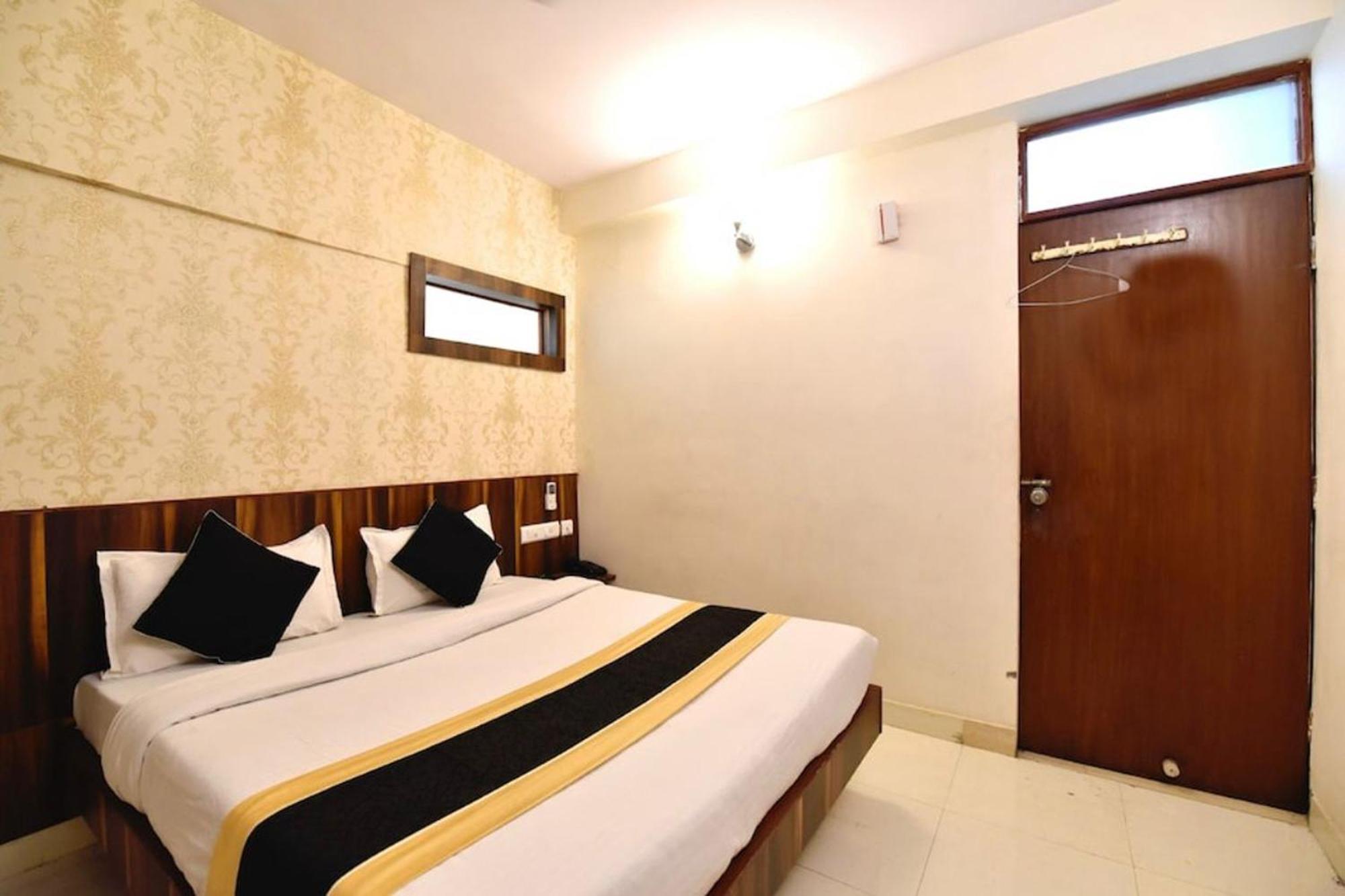 Hotel Rang Mahal Near Jaipur International Airport المظهر الخارجي الصورة